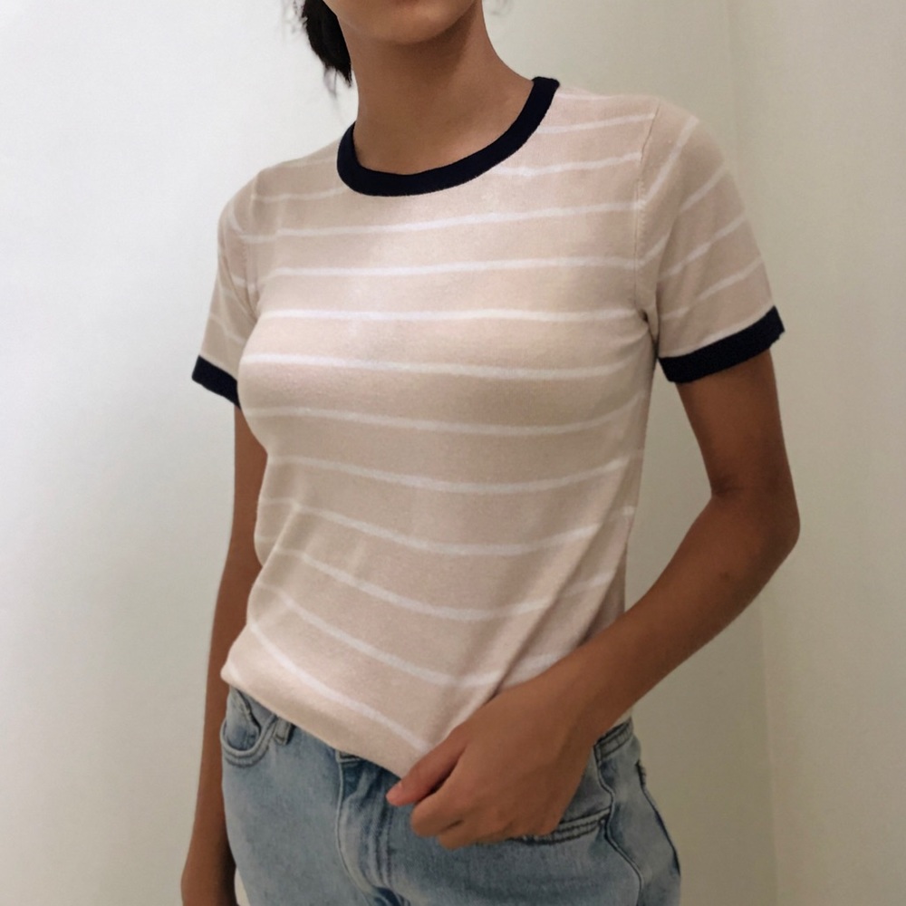 BRANDY MELVILLE TOP!!